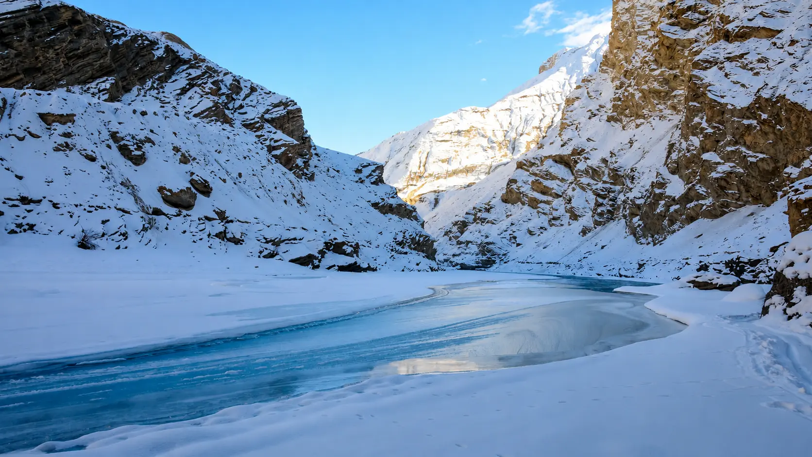 Ladakh Through the Lens — Photography Expedition